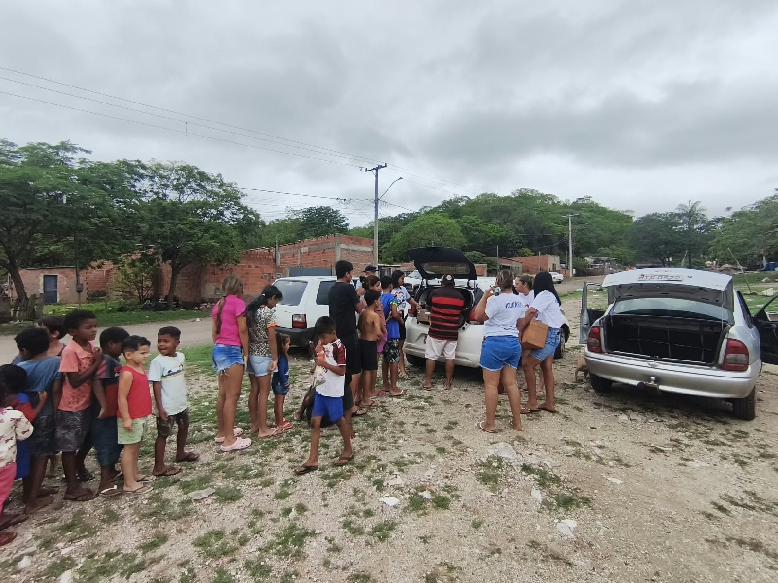 Registro fotográfico da distribuição solidária